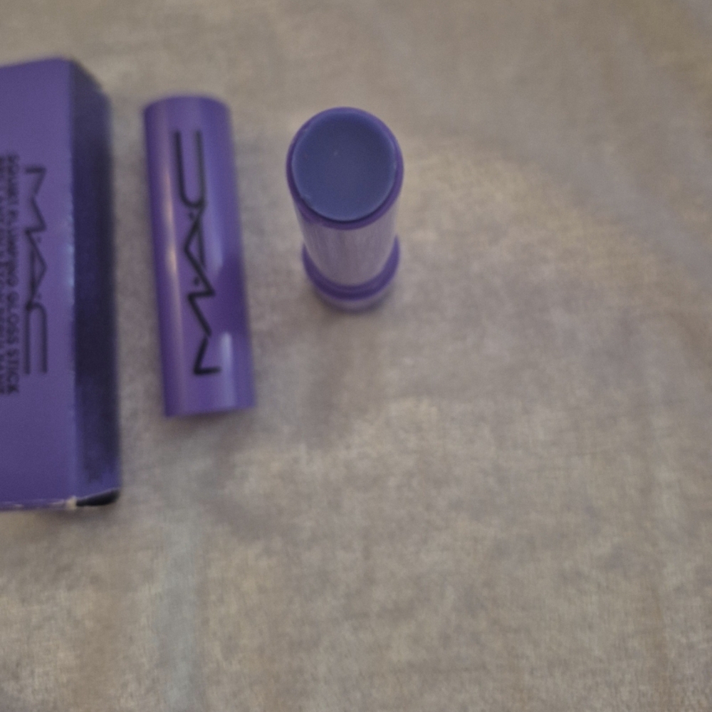 MAC Squirt Plumping Gloss Stick Violet Beta - Picture 2 of 4